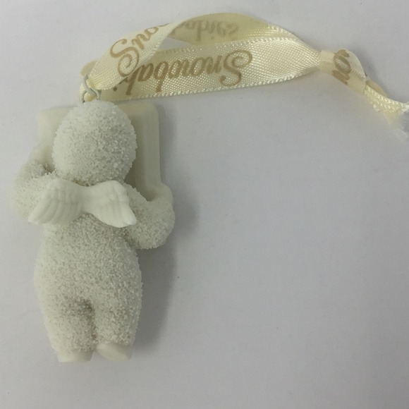 Snowbabies Mini Ornament “Pretty As a Picture” from 2000 - Picture 4 of 7